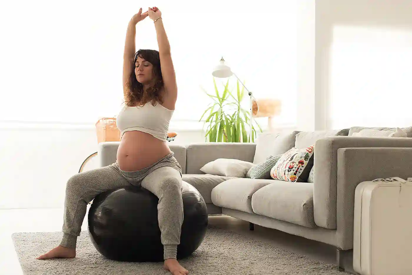 How to Support Your Core Safely During Pregnancy Tring